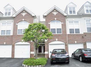 243 Riverwalk Way #R192, Clifton, NJ 07014