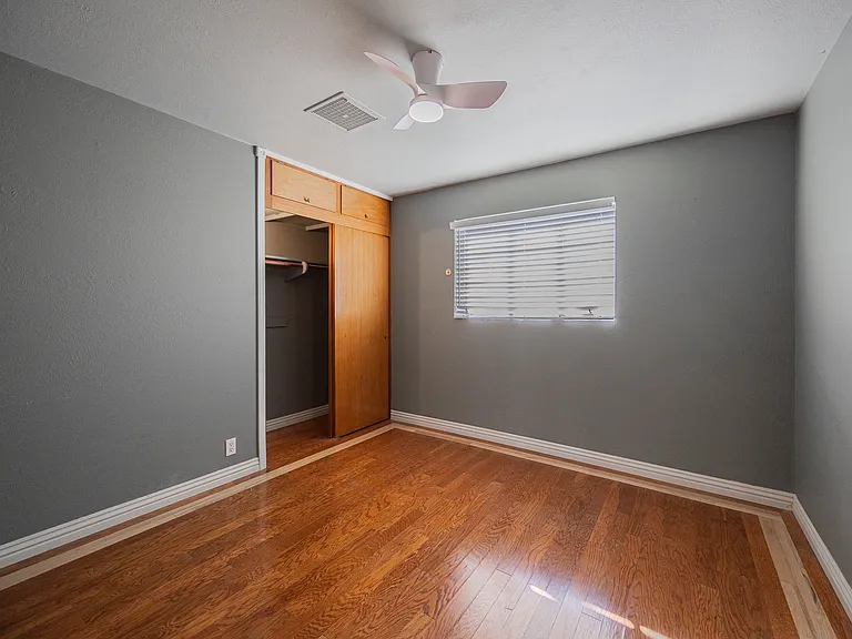 3137 N 4th Ave — Photo 26