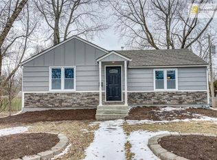 9236 Noland Rd, Lenexa, KS 66215