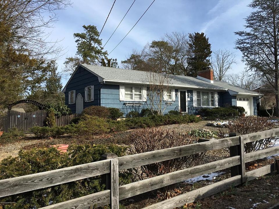 2nd image of 246 Springfield Ave