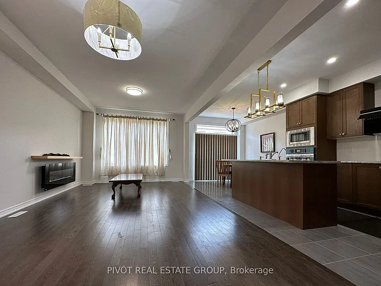 16 Littlewood Dr — Photo 13