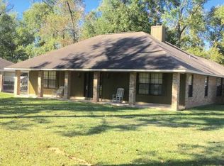 27 Bayou Oaks Dr, Alexandria, LA 71303
