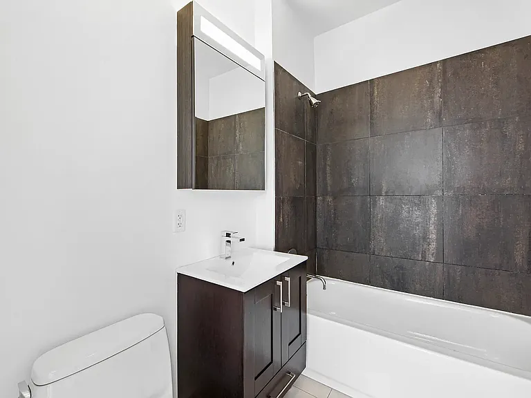 184 Kent Ave #D417 — Photo 14
