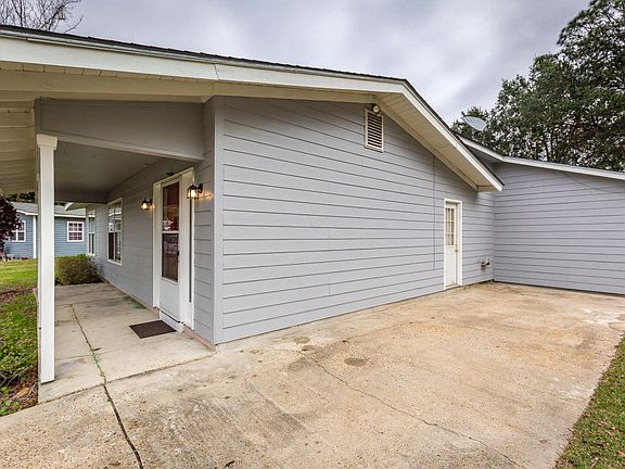 5th image of 115 Sherwood Cir