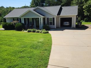 114 Misty Spring Rd, Troutman, NC 28166