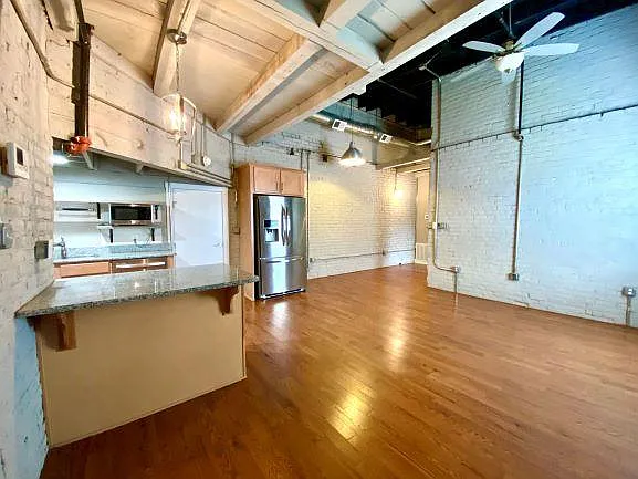 1016 Jefferson St #4 — Photo 8