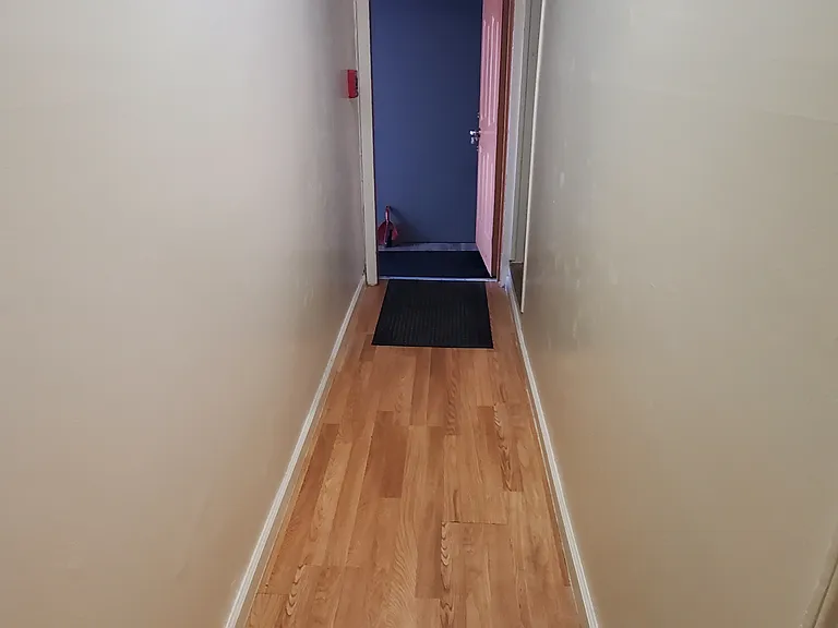 946 Main St #4 — Photo 6