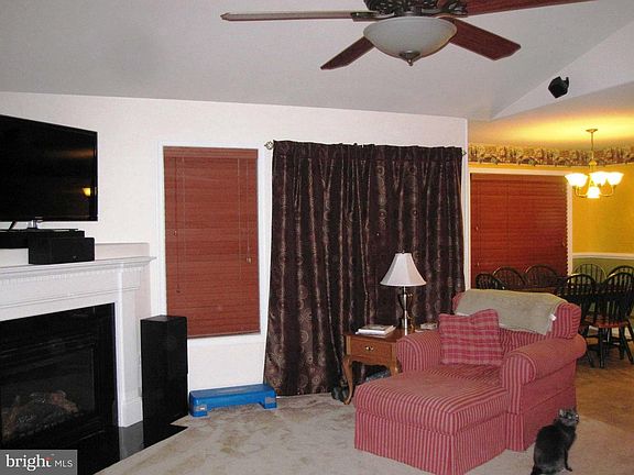2nd image of 8222 Hoover Dr