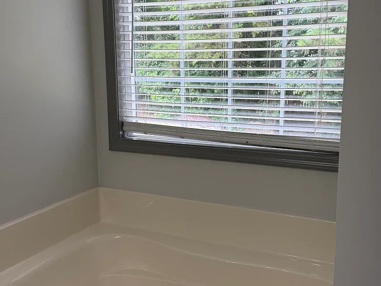 5853 Riverside Walk Dr — Photo 15