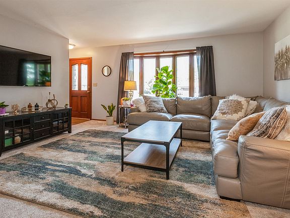 2nd image of W233S8630 Chateau Ln