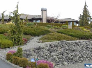 105 Plum Tree Ln, Sequim, WA 98382