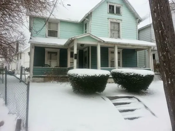 816 Ojays Pkwy NE, Canton, OH 44705