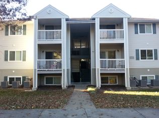 5520 Rockview Curv APT B, Richmond, VA 23228