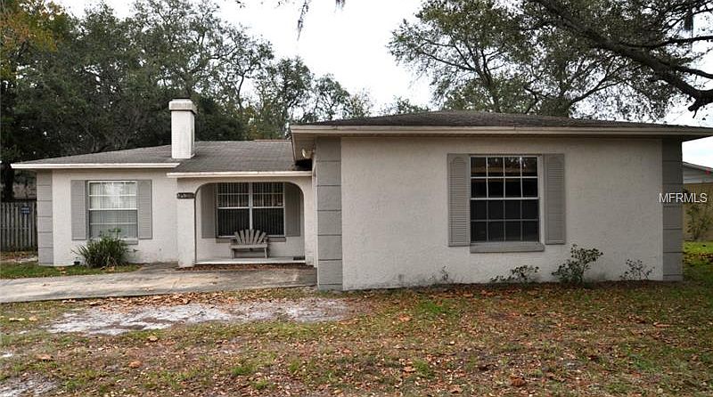 1st image of 338 Hidden Lake Dr