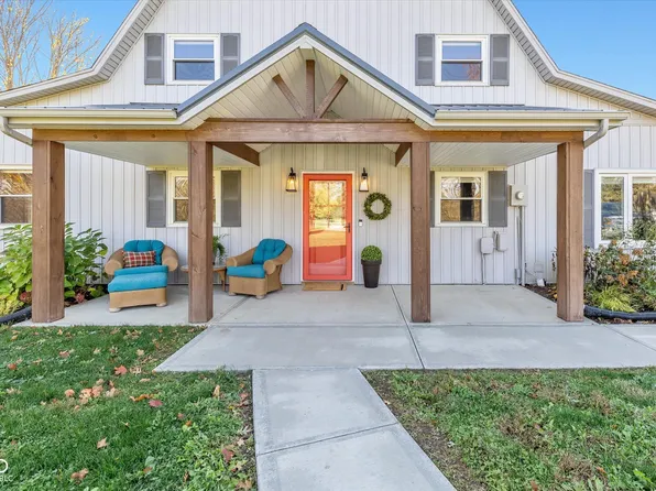 1085 W 600 N, Greenfield, IN 46140