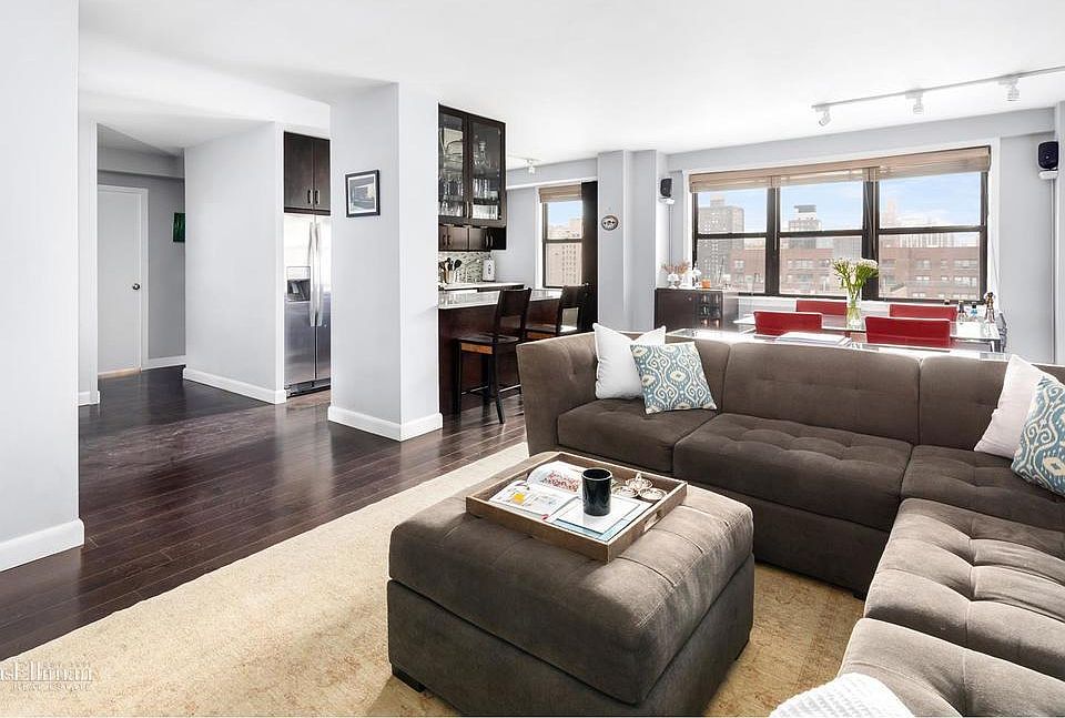 1st image of 201 E 28th St #14F