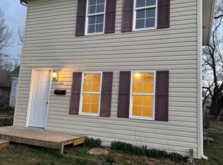 209 E Main St, Augusta, KS 67010