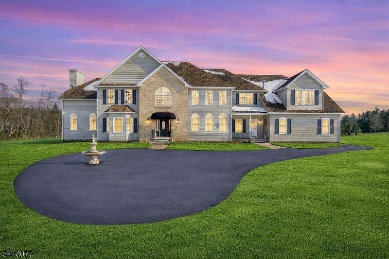 1st image of 201 Sidney Rd