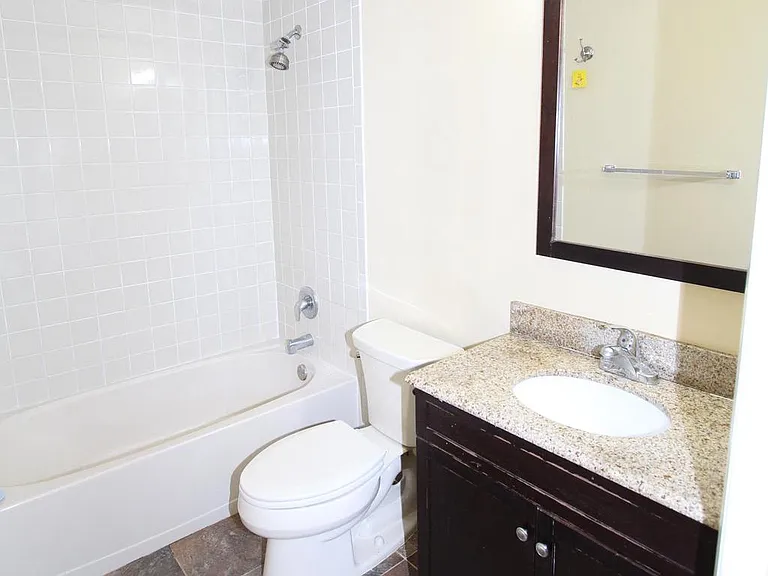 2002 Ravens Crest Dr — Photo 18