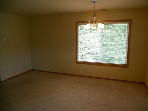 4th image of 2423 105th Dr SE
