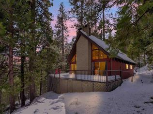 26526 Crystal Rd, Long Barn, CA 95335