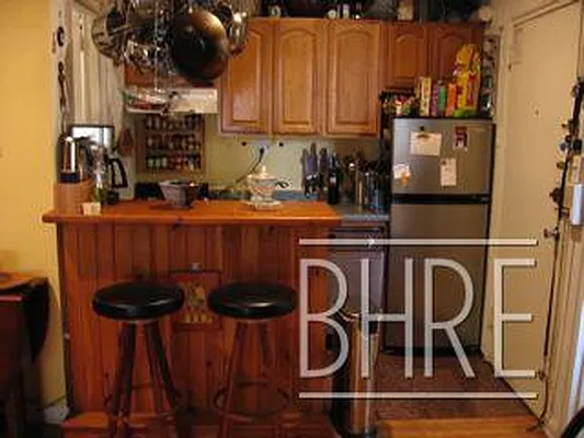 Rented by Brooklyn Heights Real Estate Inc | media 11