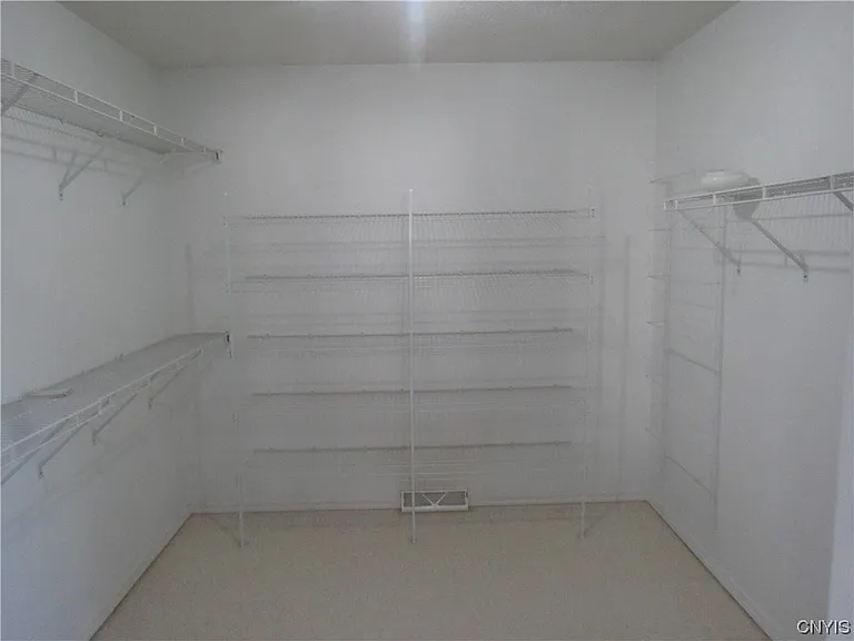 28 E River Rd #2-1 — Photo 19