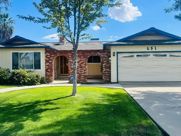 651 Wood Lane, Lemoore, CA 93245