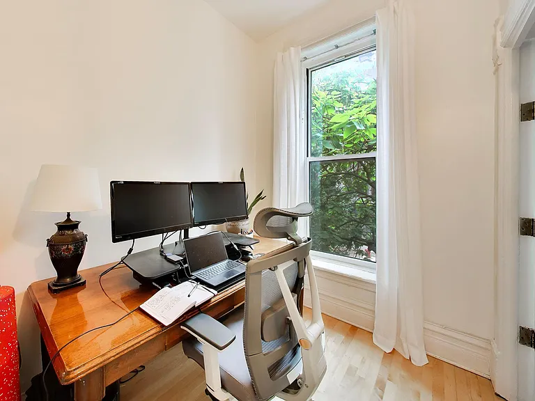 1729 W Erie St #2N — Photo 15