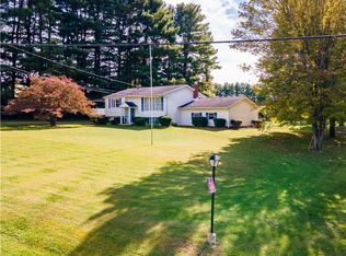 655 Crooked Creek Dam Rd, Ford City, PA 16226
