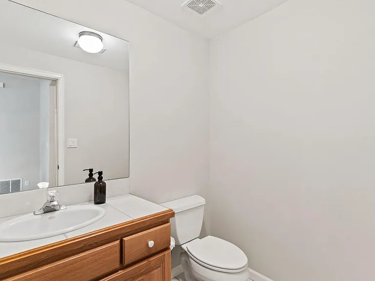 3830 Brushland Ct — Photo 32