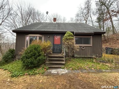 26 Village Circle, Naugatuck, CT, 06770