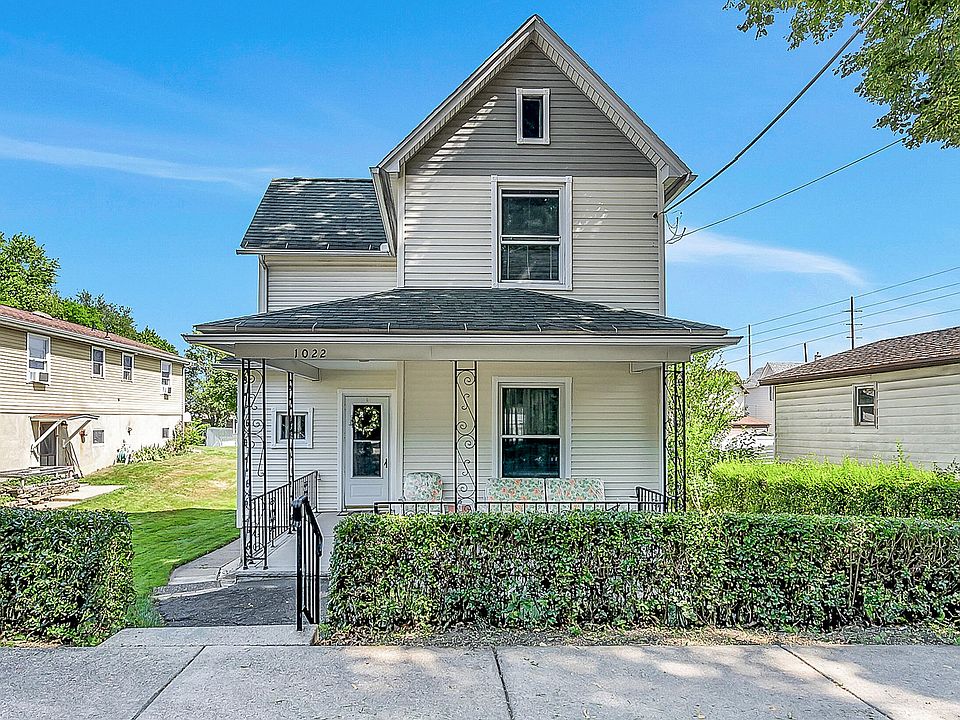 1st image of 1022 N Sumner Ave