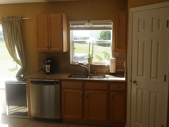 5th image of 6165 Waterfield Way