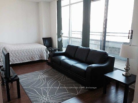2nd image of 8 Telegram Mews #815A