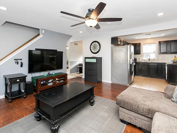 5th image of 58 Rocky Pool Ln