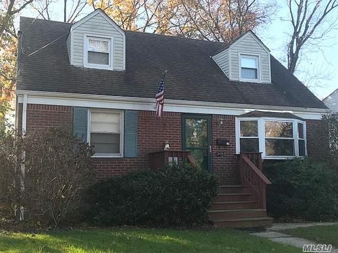 2nd image of 14 Manor Pl