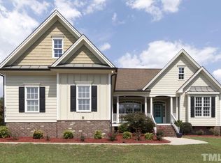 6512 Berry Meadow Ct, Fuquay Varina, NC 27526