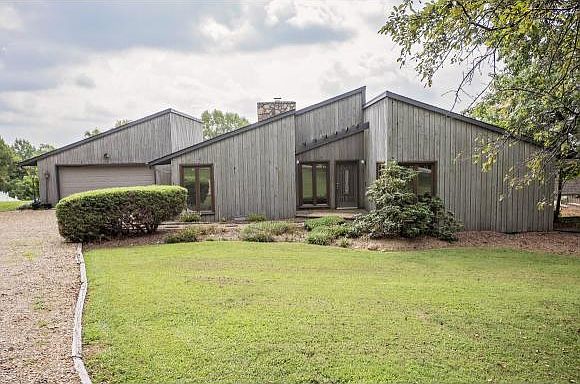 1st image of 4213 Skyland Ln