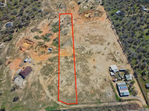 TBD 4 ACRES 997 County Road 6723 LOT TBD, Natalia, TX 78059