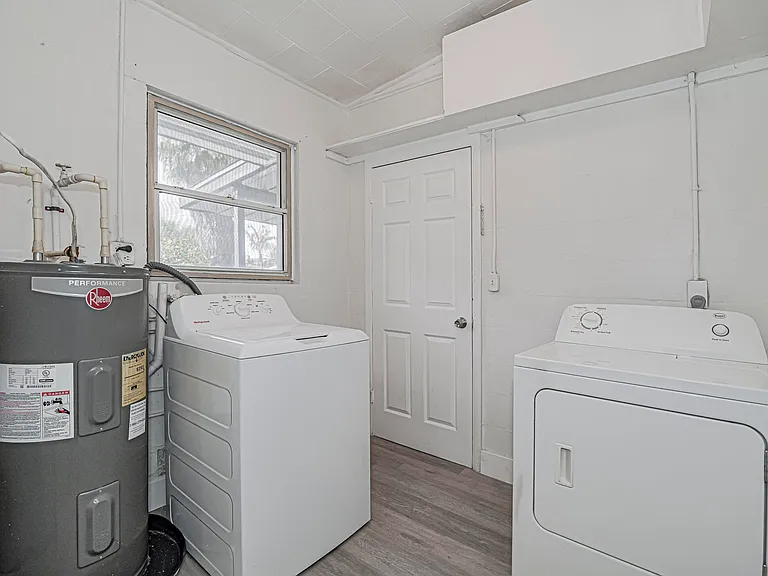 734 5th Pl SW — Photo 20