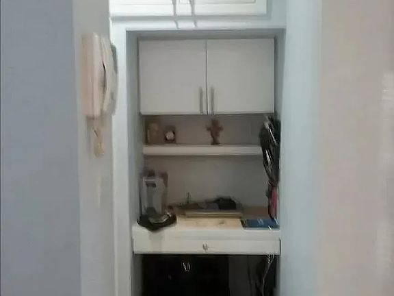 5th image of 21-27 33rd St APT 1F