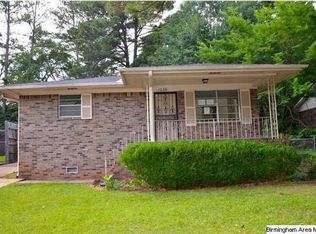 1036 26th Ave N, Hueytown, AL 35023