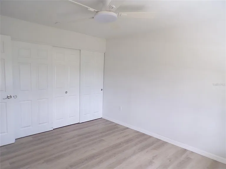 421 Orchid Dr — Photo 11