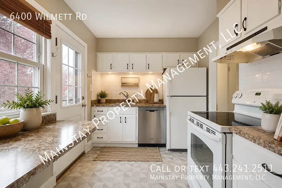4 Bedroom Single Family Home in Wyngate! — Photo 4