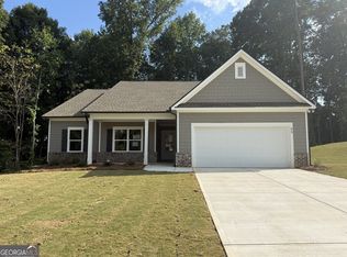 95 Fairwinds Dr, Covington, GA 30016