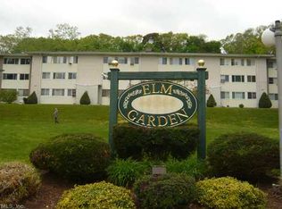 297 S Elm St, Wallingford, CT 06492