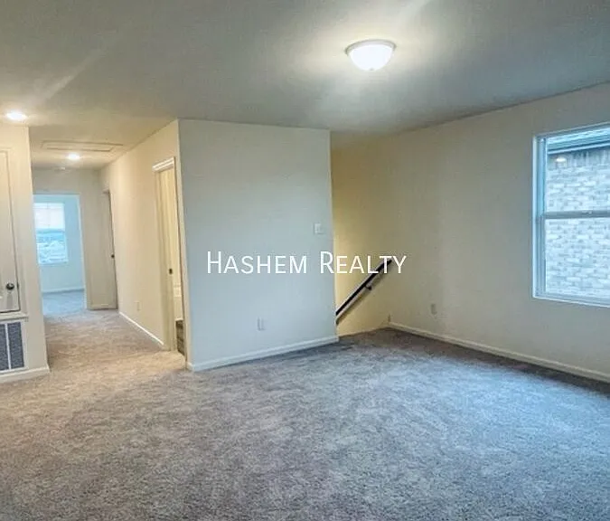 1707 Chapel Hill Rd — Photo 7