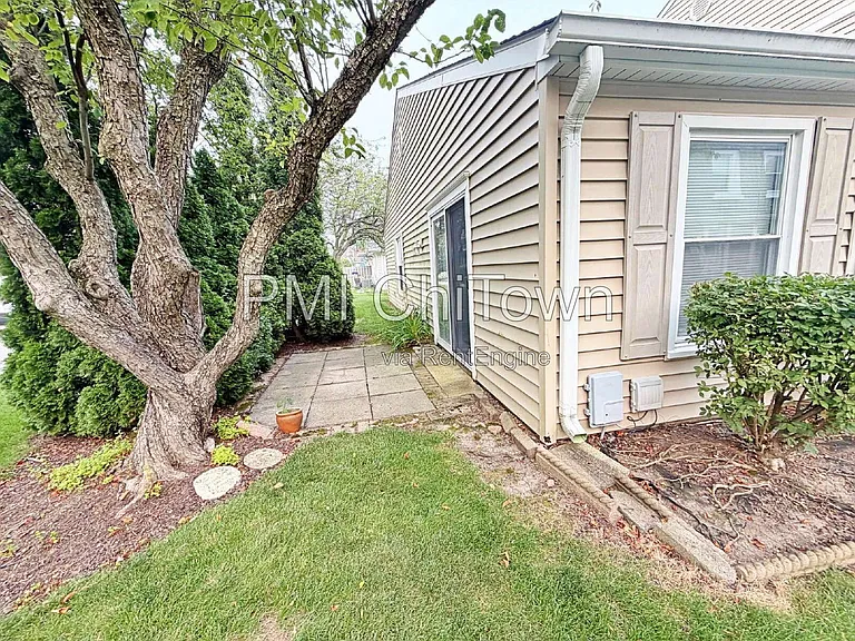 440 Lear Ct — Photo 13
