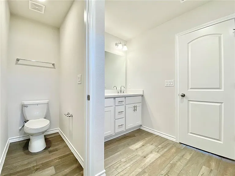 208 Caisson Trl — Photo 28